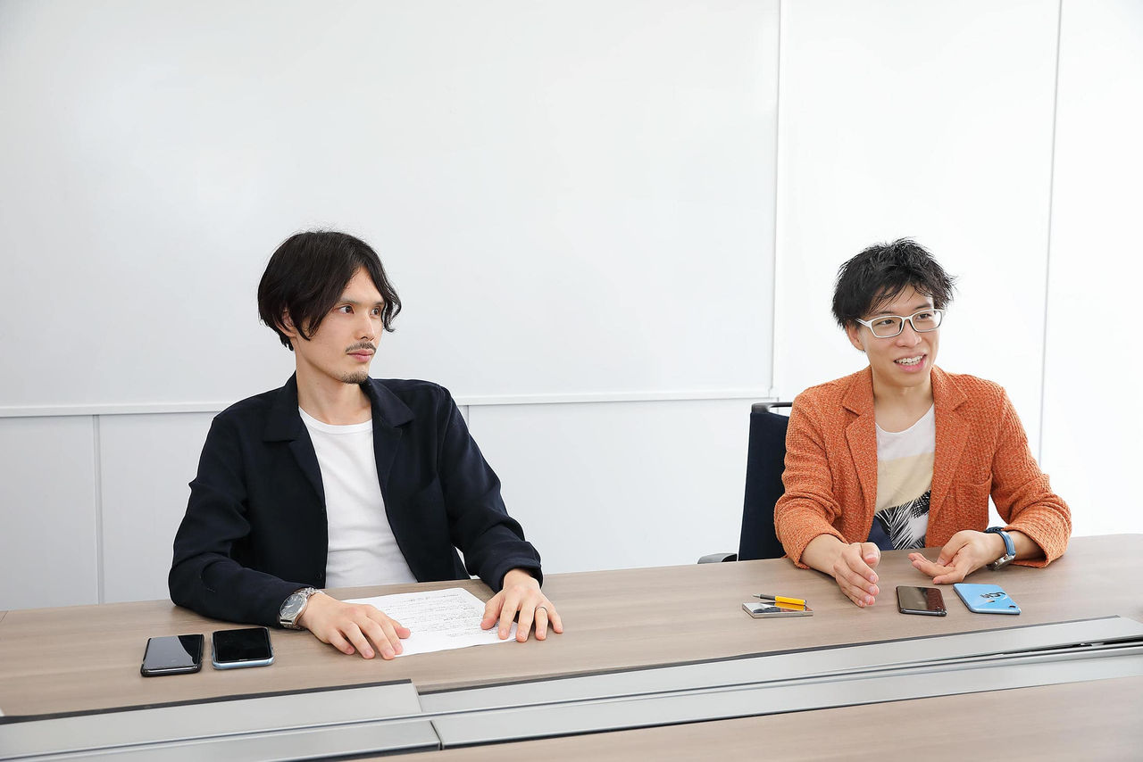 左から、種村博善、星野大吾（電通デジタル）
